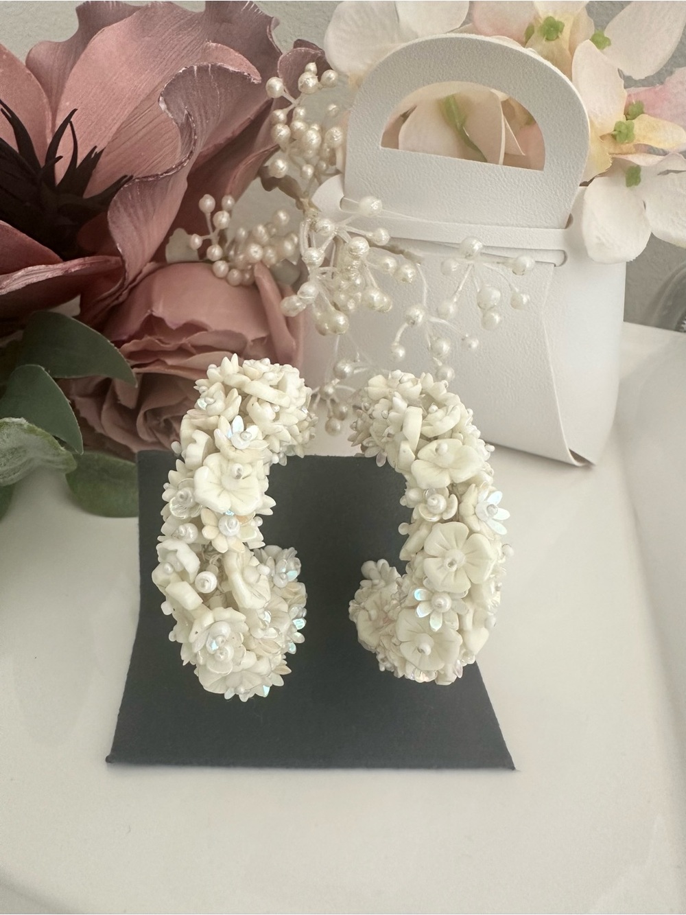 Oscar de la Renta Baby Flower Hoop earrings